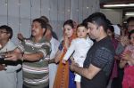 Bhushan Kumar, Divya Khosla Kumar at T-series ganpati Visarjan in Andheri, Mumbai on 30th Sept 2012 (30).JPG
